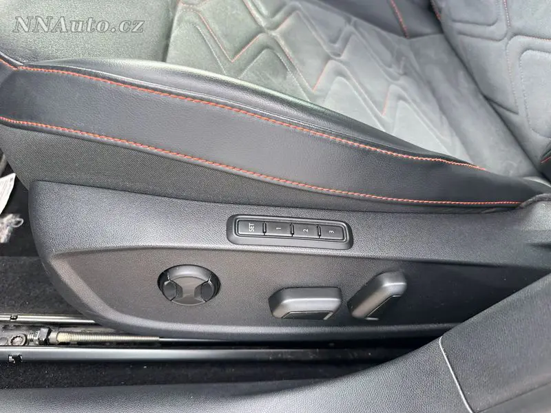 Seat Leon – foto 4