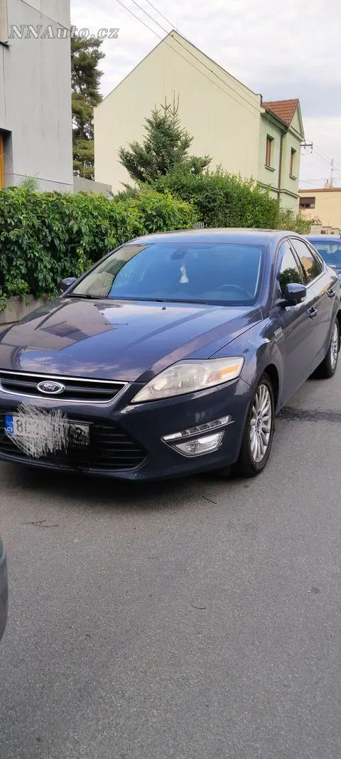 Ford Mondeo in