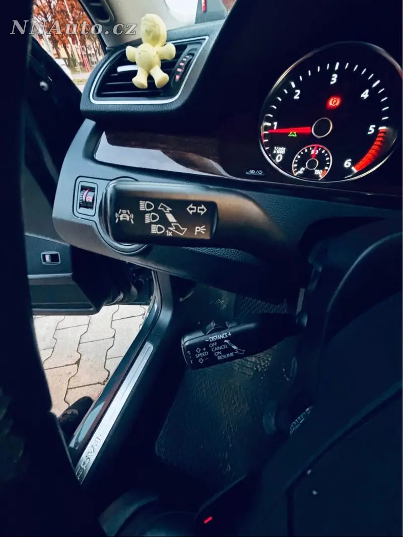Volkswagen Passat – foto 9