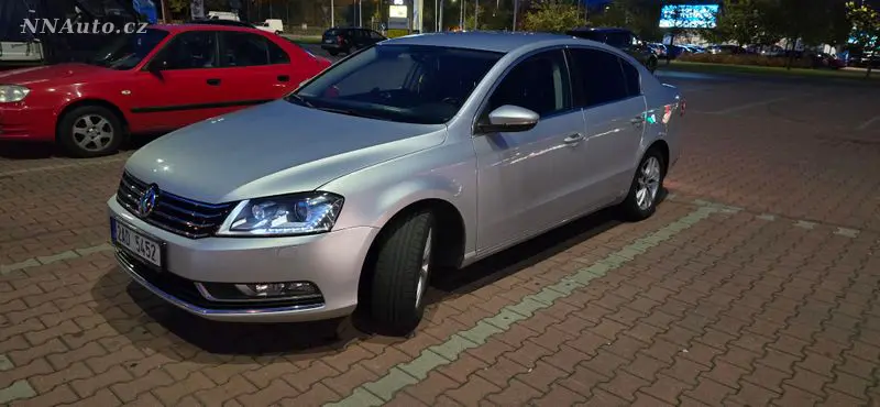 Volkswagen Passat – foto 1