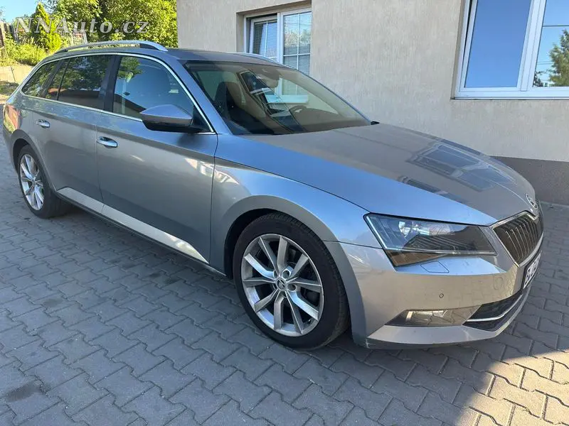 Skoda Superb – foto 2