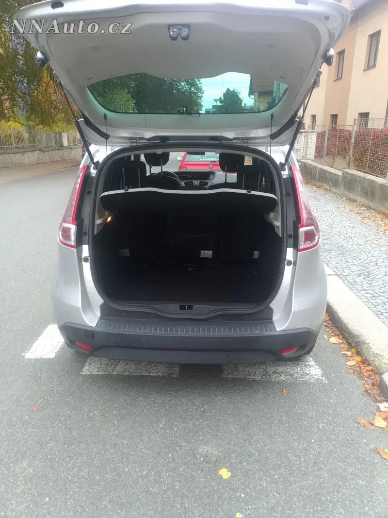 Renault Scenic 2012 – fotografie vozu