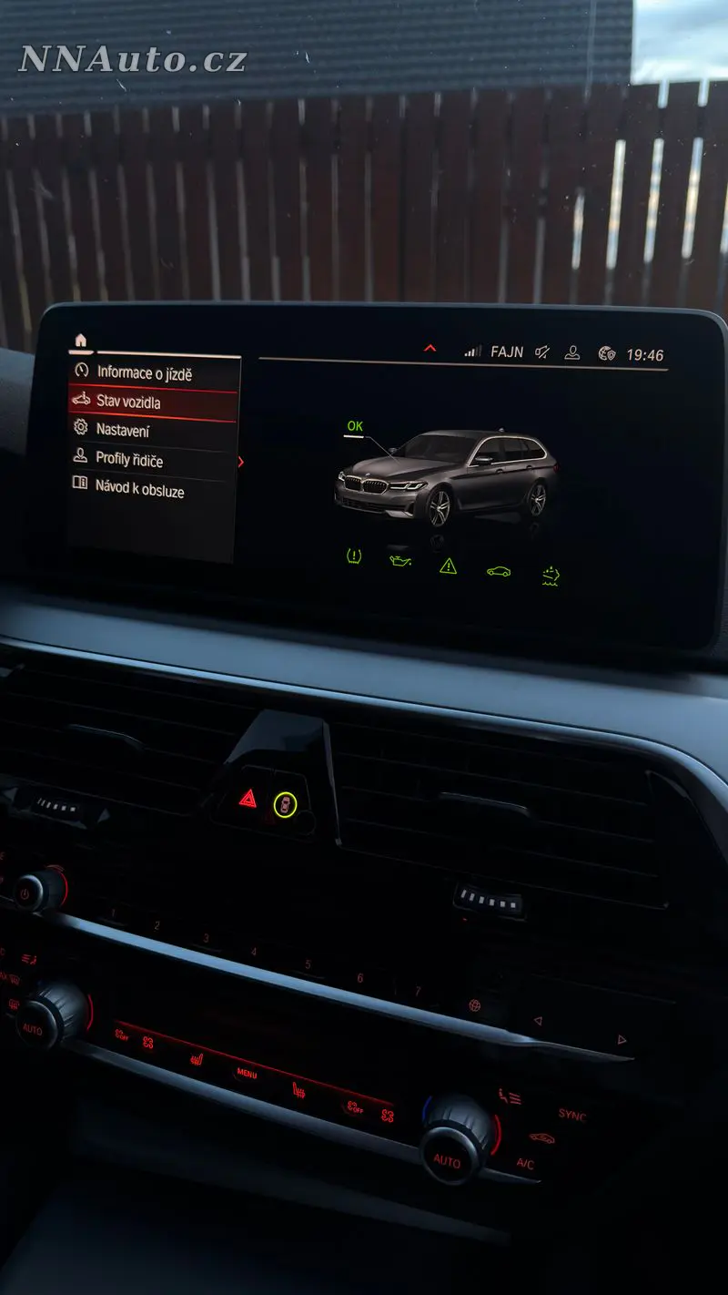 BMW 5-Series-Touring – foto 8