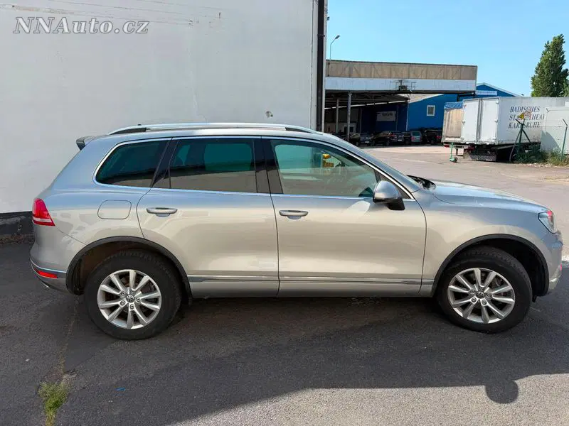 Volkswagen Touareg 2016 – fotografie vozu