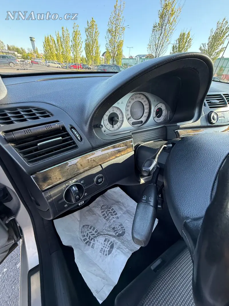 Mercedes-benz E-Class – foto 2