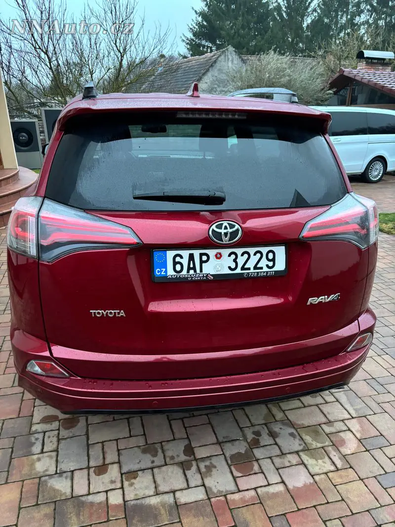 Toyota Rav4 – foto 3