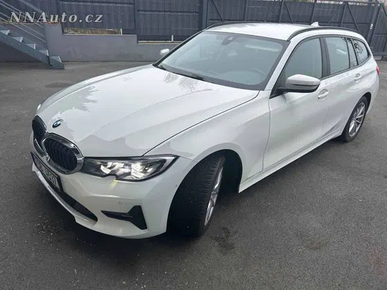 BMW 3 Series 2022 na prodej – hlavní fotografie