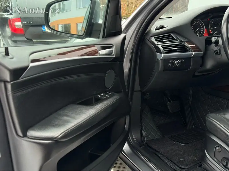 BMW X5 – foto 10