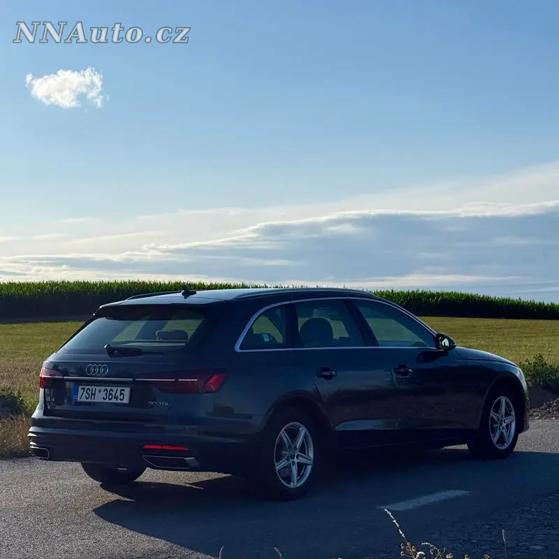 Audi A4 2021 – fotografie vozu