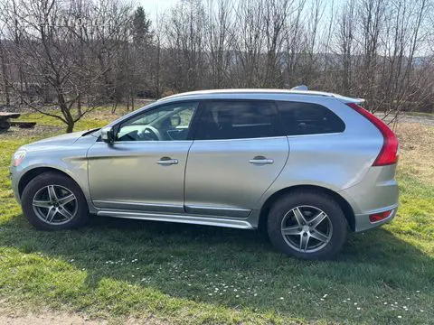 Volvo XC 60 D4 AWD OCEAN RACE