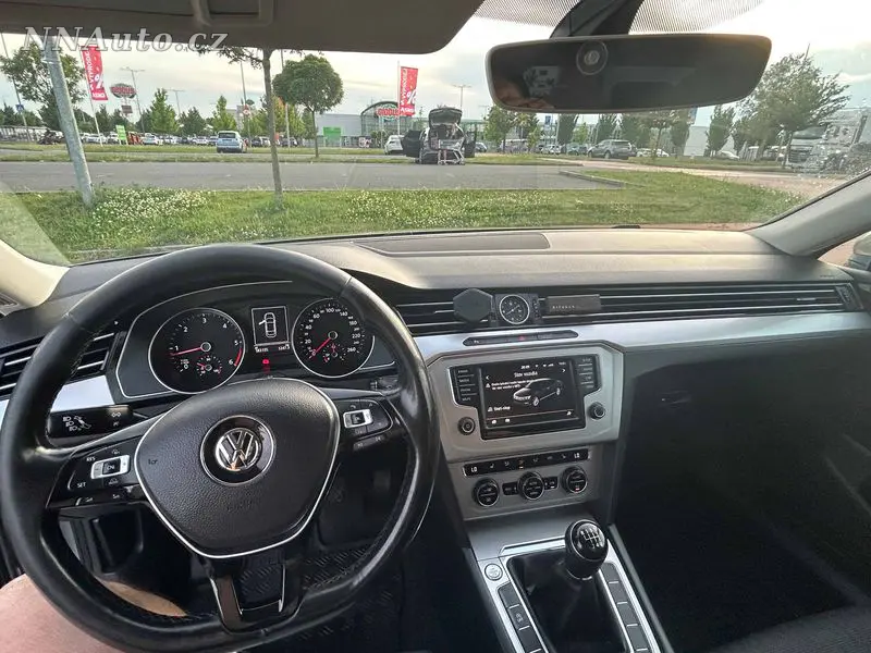 Volkswagen Passat – foto 8