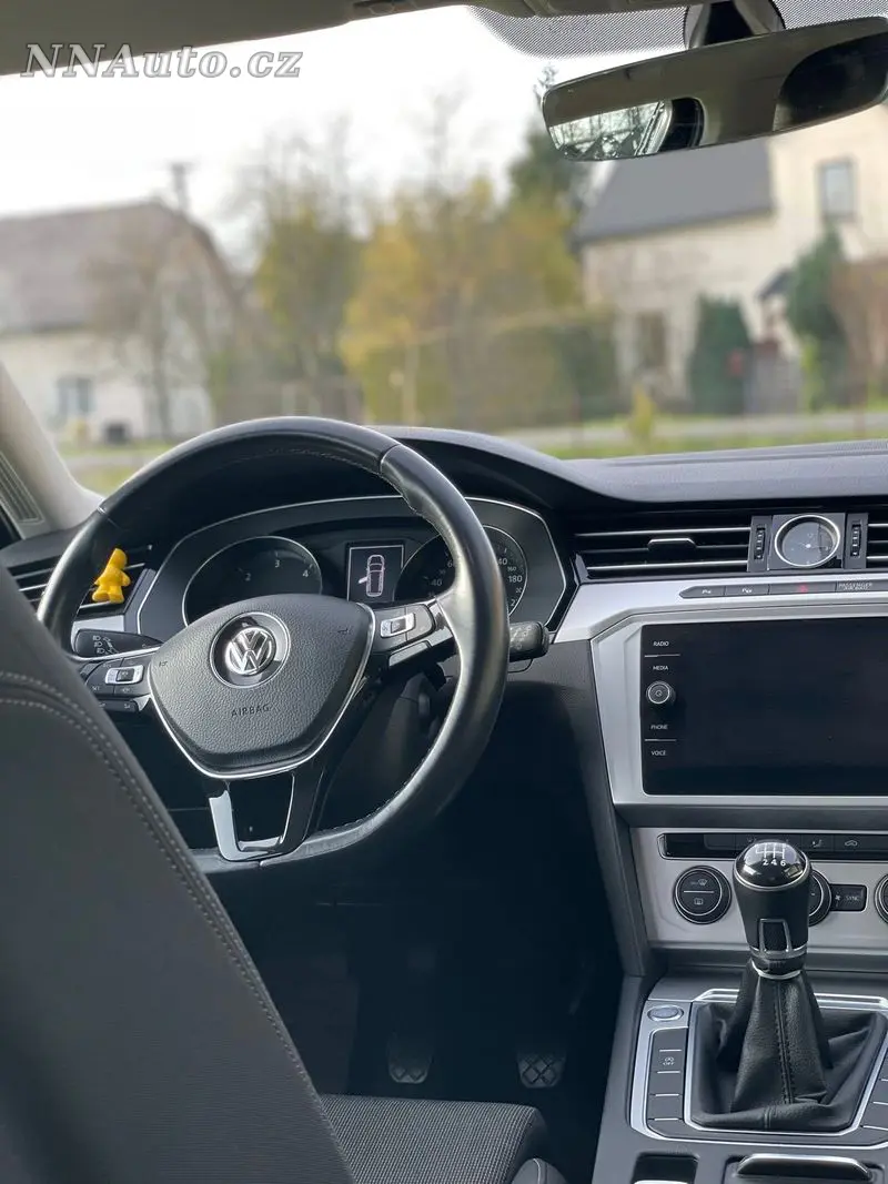 Volkswagen Passat – foto 8