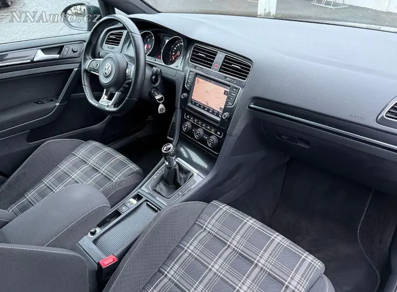 Volkswagen Golf – foto 5