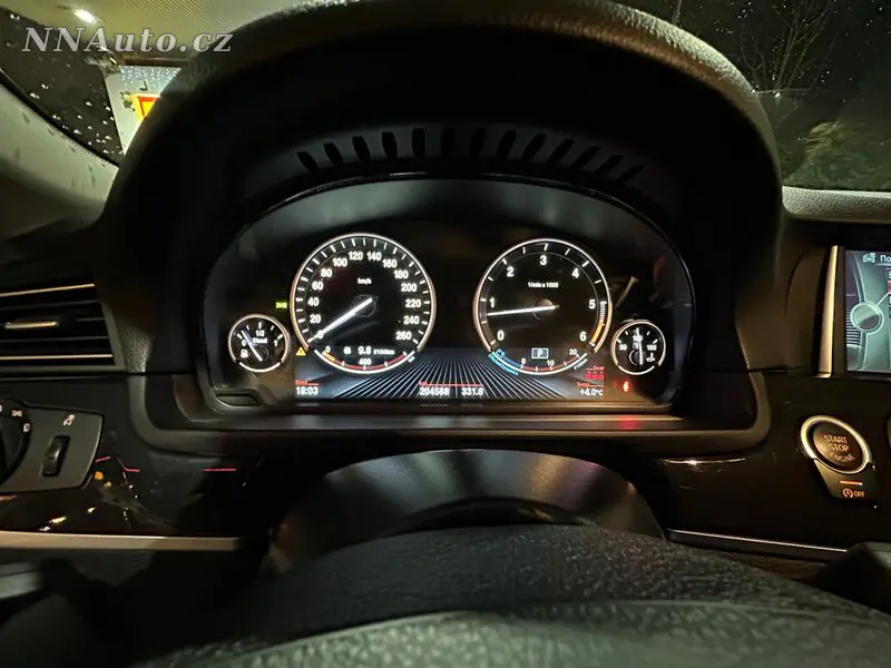 BMW 5-Series-Touring – foto 10