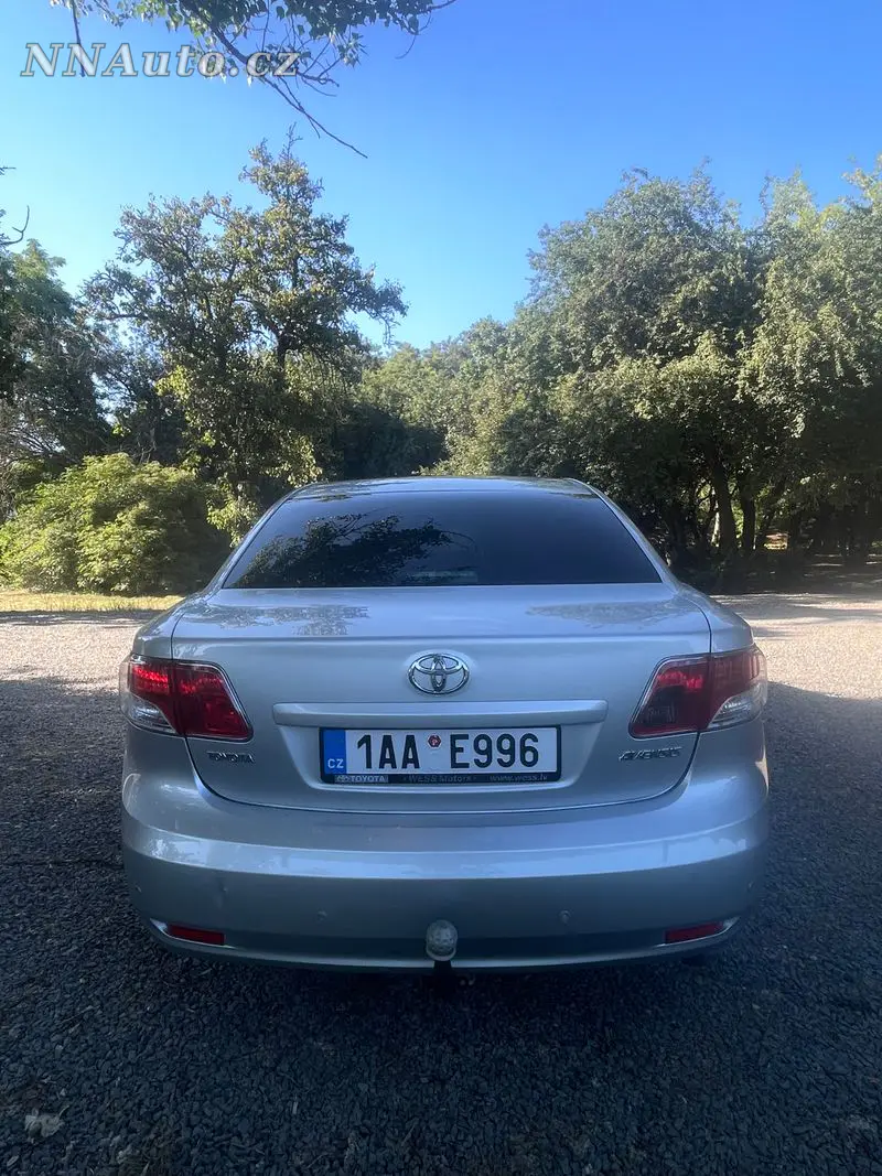 Toyota Avensis – foto 4