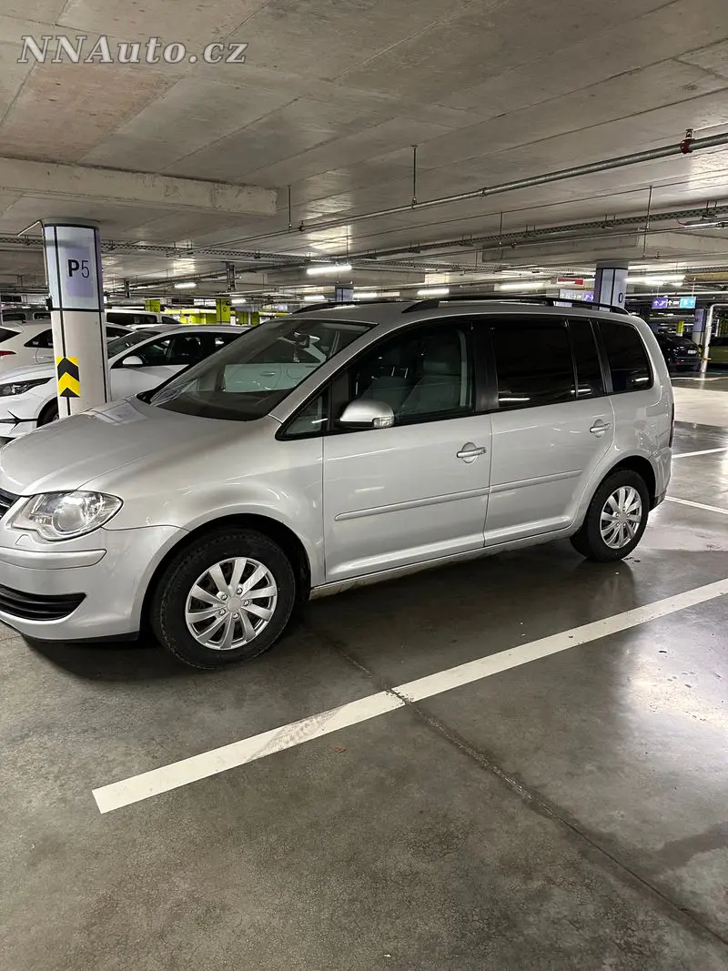 Volkswagen Touran – foto 4