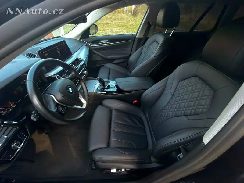 BMW 5-Series-Touring – foto 7