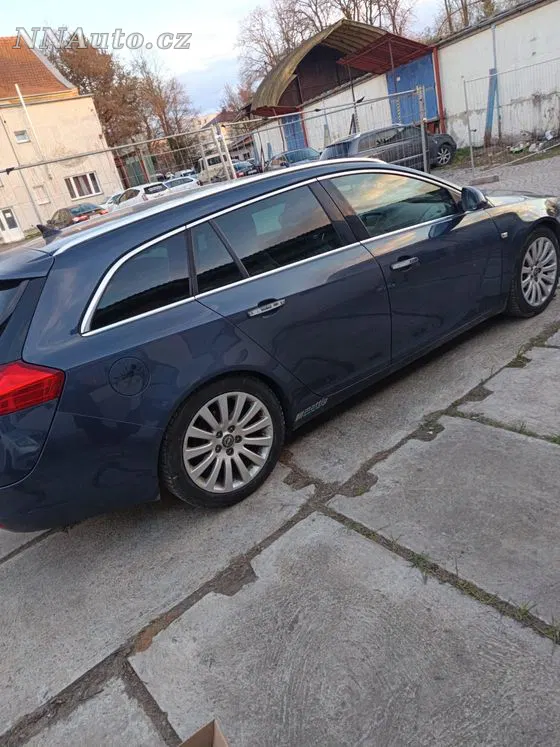 Opel Insignia 2009 na prodej – hlavní fotografie