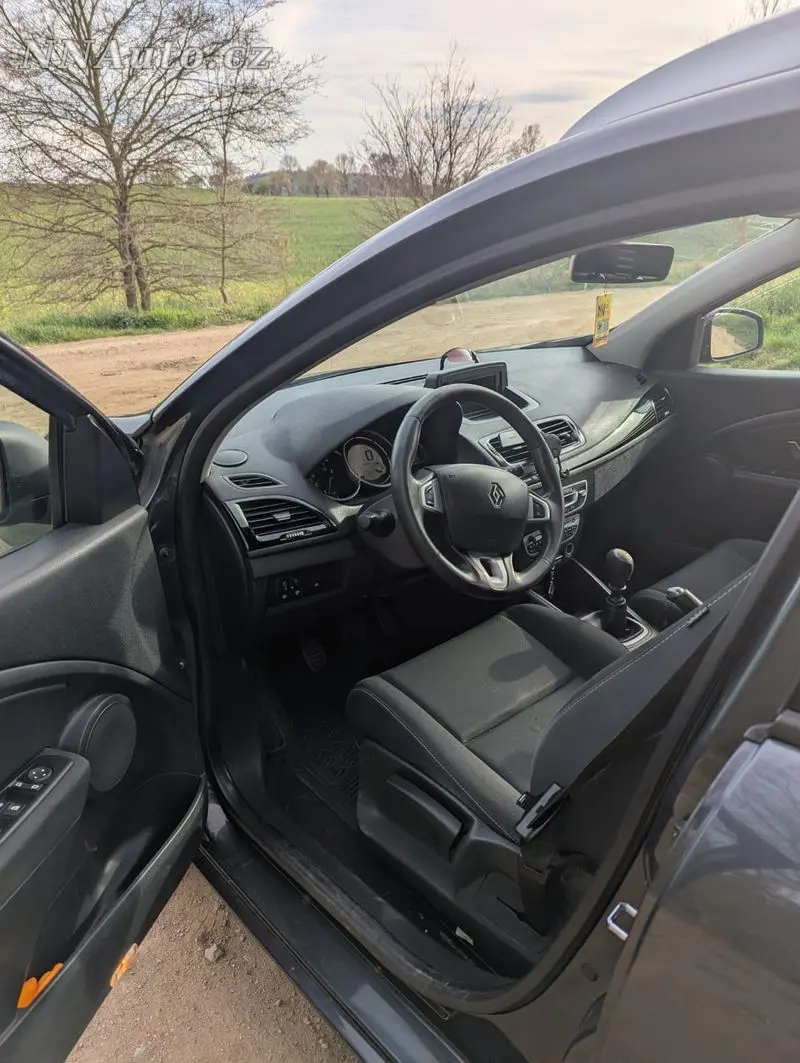 Renault Megane – foto 1