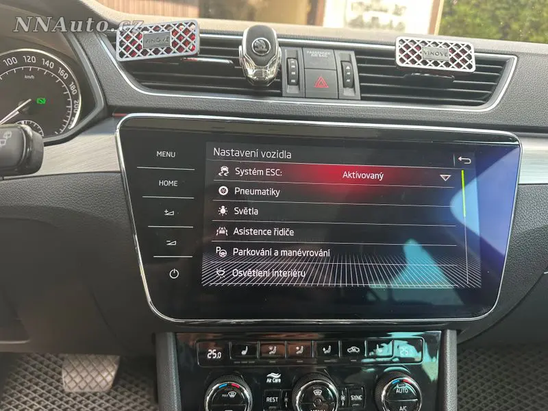 Skoda Superb – foto 7