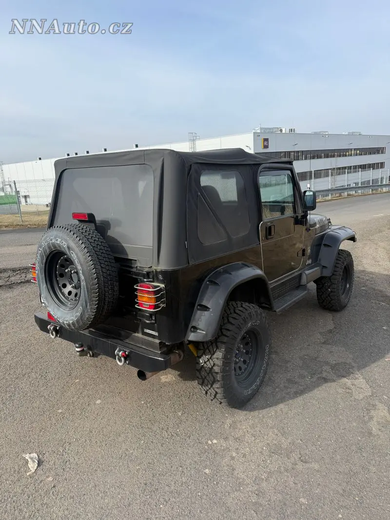 Jeep Wrangler – foto 7