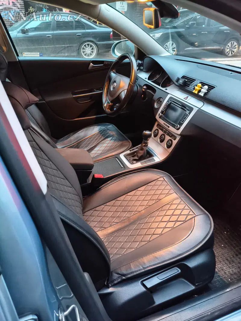Volkswagen Passat 2009 – fotografie vozu