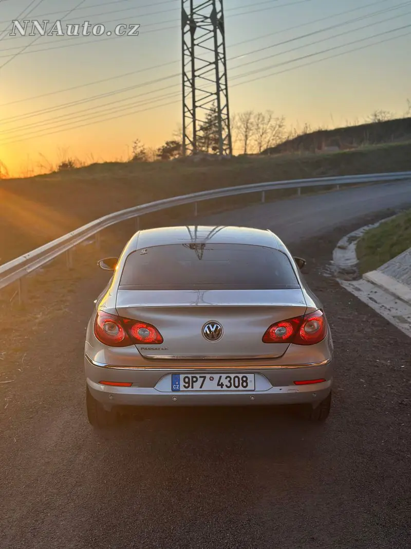 Volkswagen Passat – foto 2