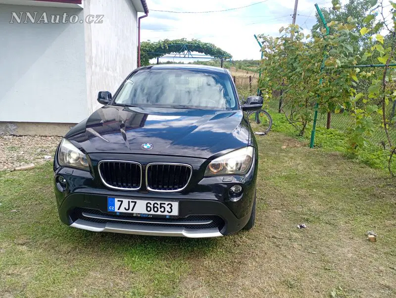 BMW IX1 2010 – fotografie vozu