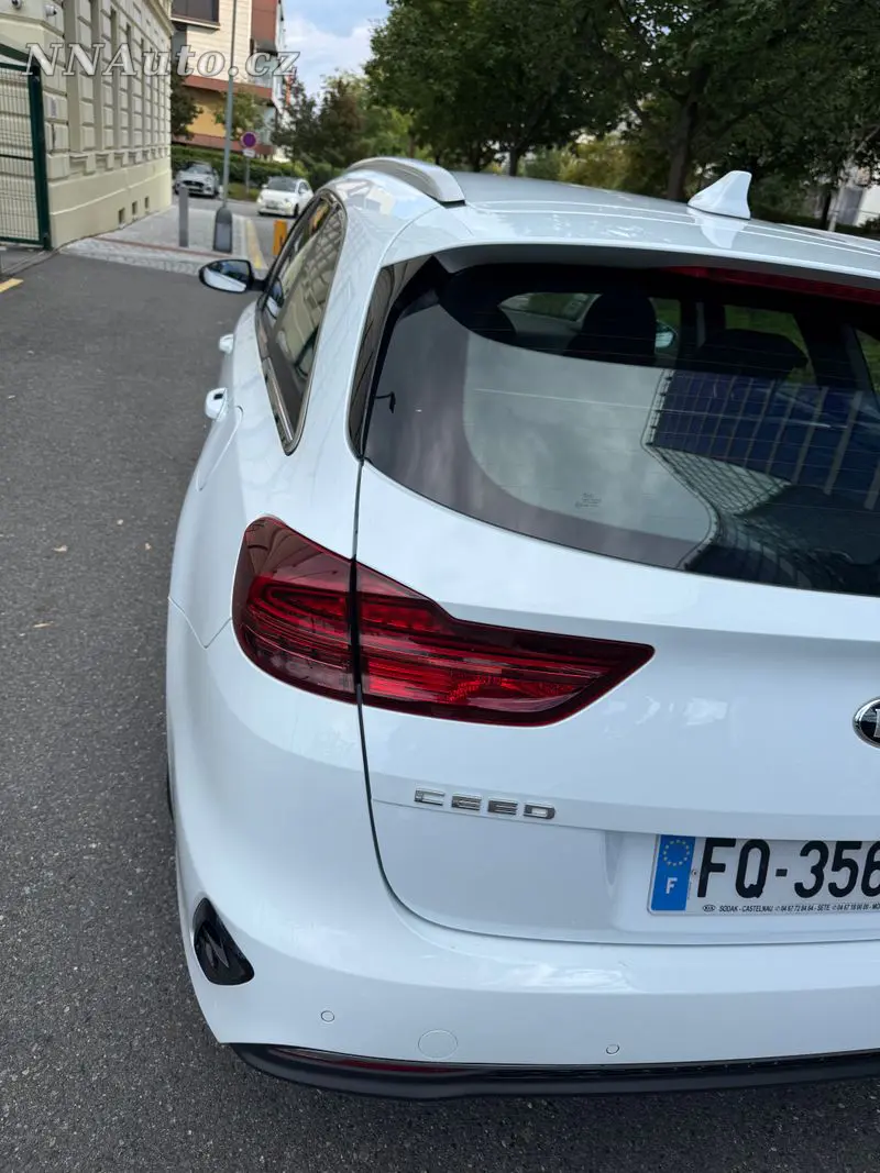 KIA Ceed – foto 2
