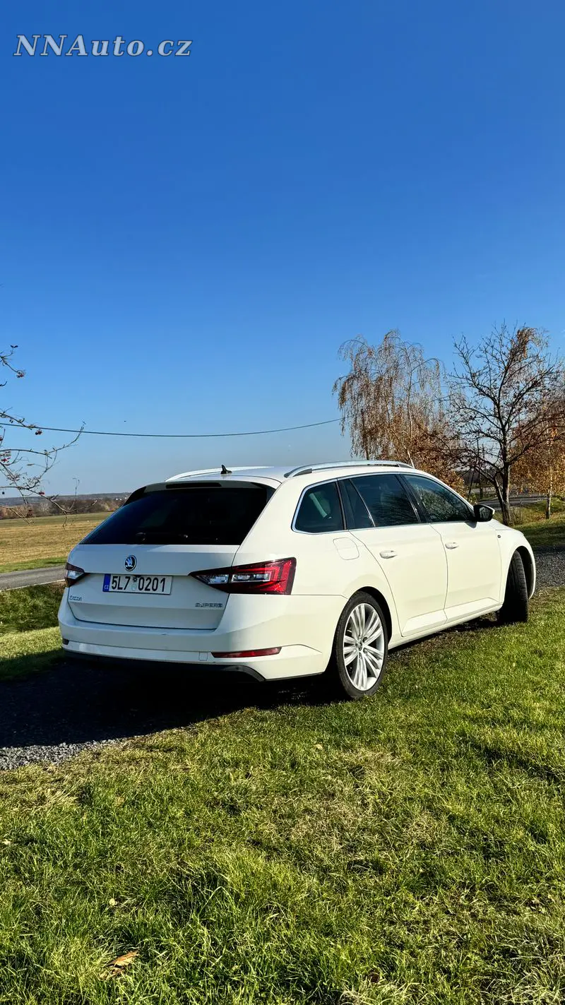 Skoda Superb – foto 9