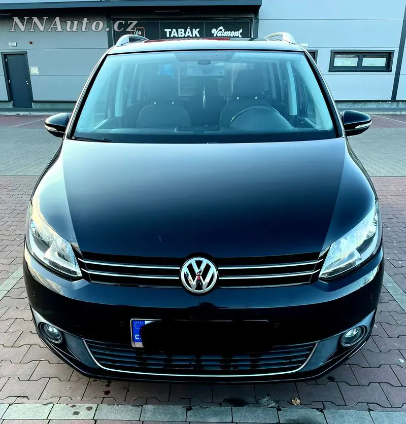 Volkswagen Touran 2012