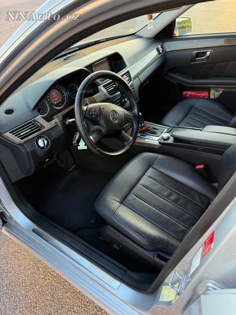 Mercedes-benz E-Class – foto 8