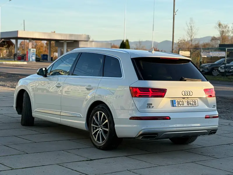 Audi Q7 2015