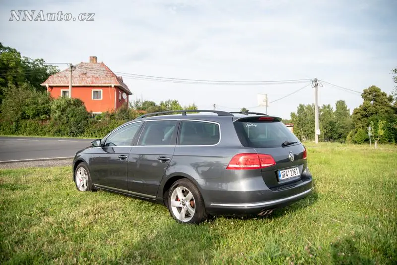 Volkswagen Passat – foto 2