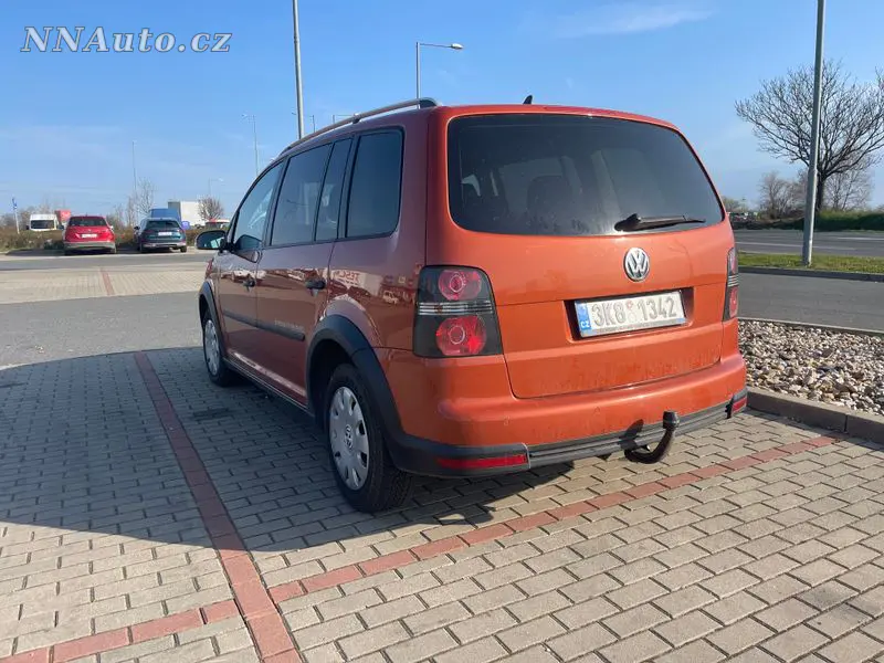 Volkswagen Touran – foto 7