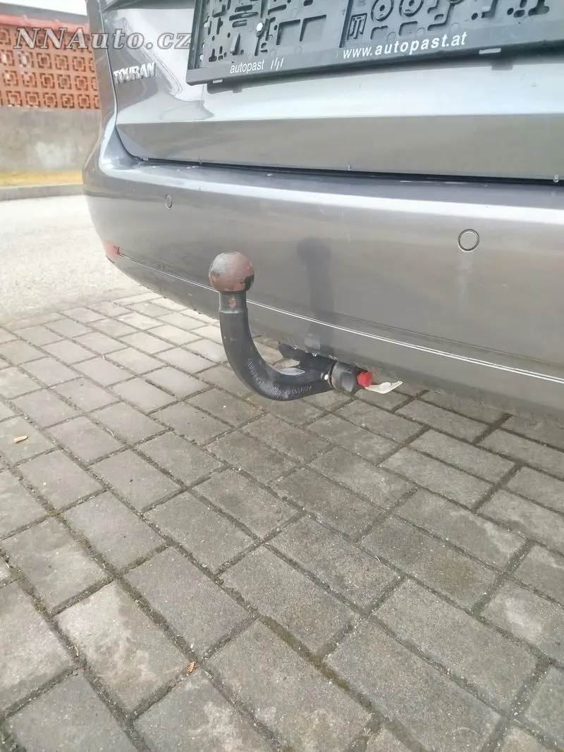 Volkswagen Touran – foto 9
