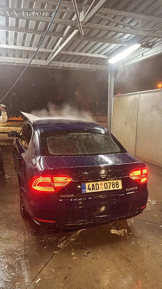 Škoda Superb 2014 na prodej – hlavní fotografie