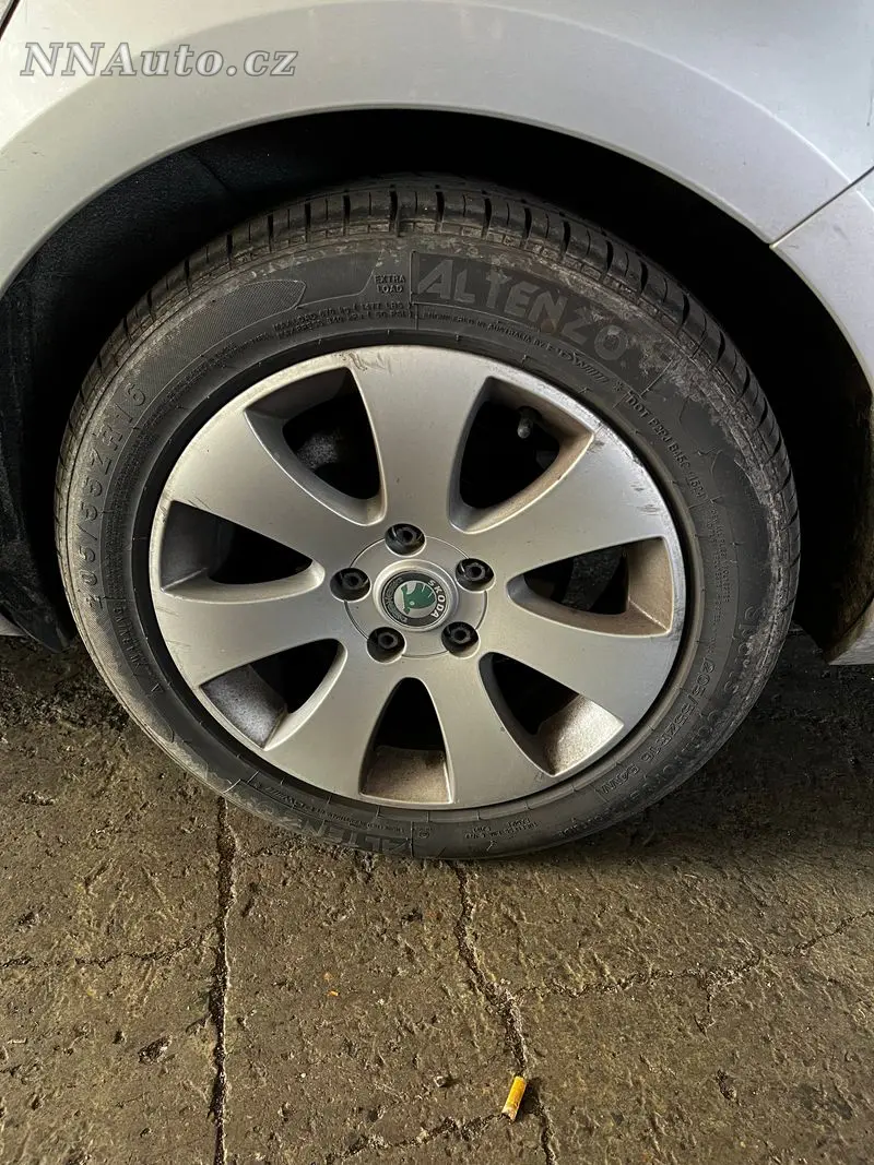 Skoda Octavia – foto 8