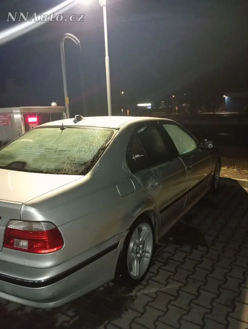 BMW 5-Series – foto 2