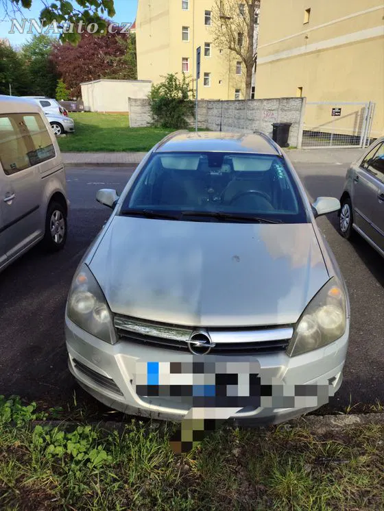 Opel Astra 2005 na prodej – hlavní fotografie