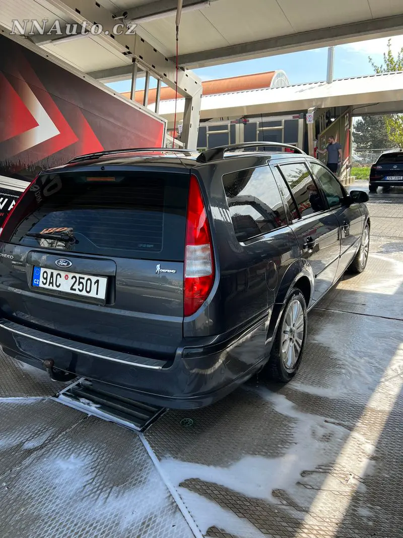 Ford Mondeo 2007 – fotografie vozu