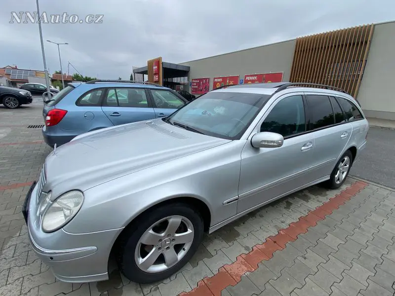 Mercedes-benz E-Class – foto 2