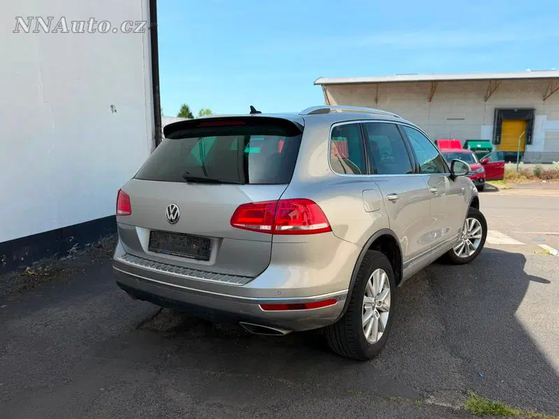 Volkswagen Touareg 2016 – fotografie vozu
