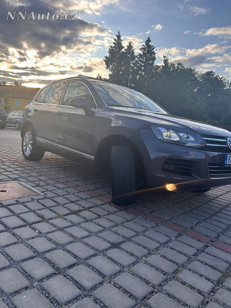 Volkswagen Touareg 2011 – fotografie vozu
