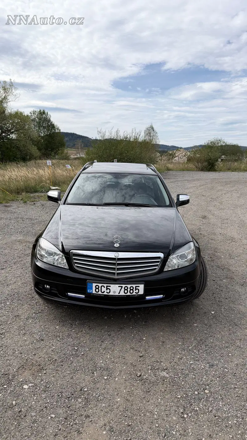 Mercedes-Benz C-Class 2008 – fotografie vozu