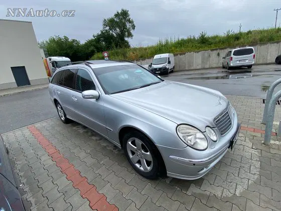 Mercedes-Benz E-Class 2005 na prodej – hlavní fotografie