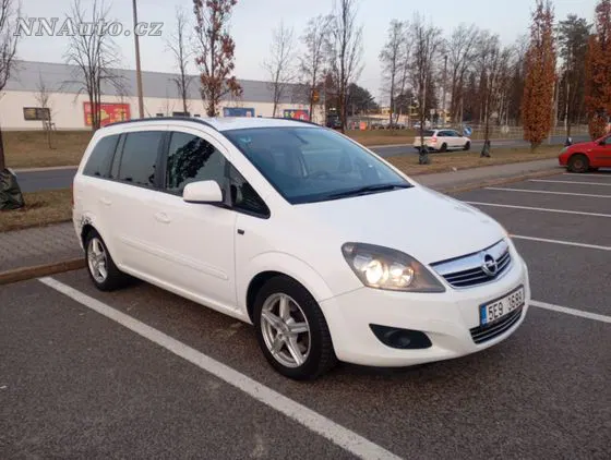 Opel Zafira 2014 na prodej – hlavní fotografie