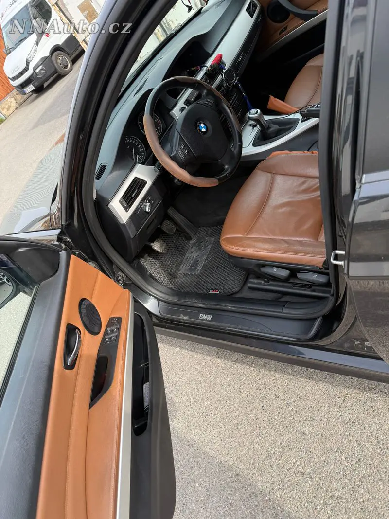 BMW 3-Series-Touring – foto 5