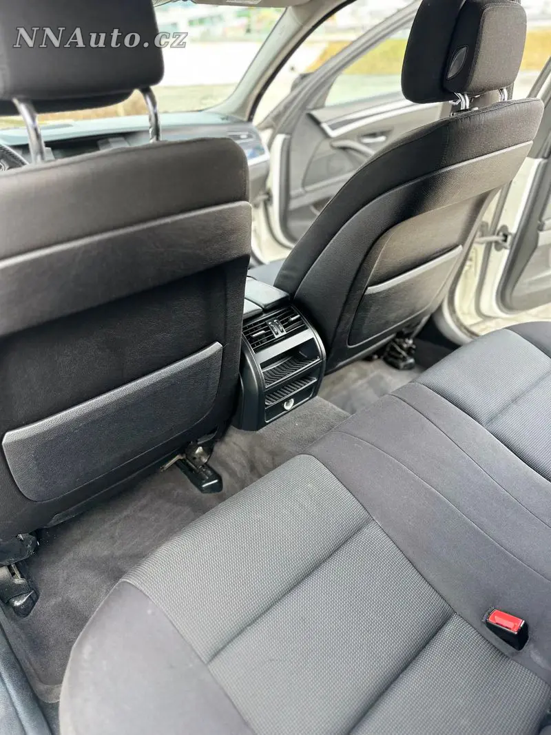 BMW 5-Series – foto 9