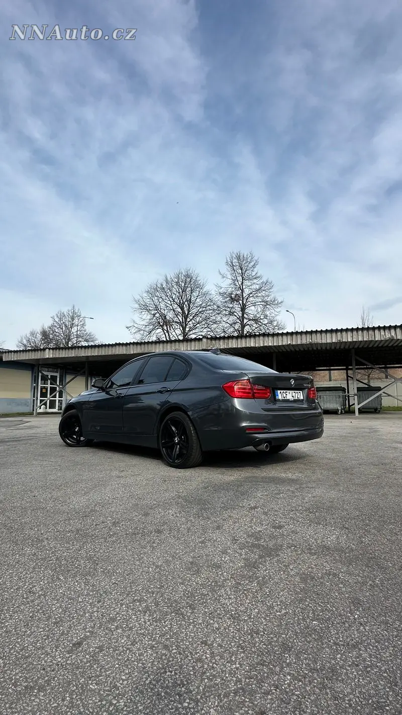 BMW 3 Series 2014 – fotografie vozu